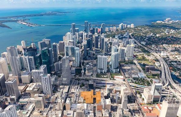 Flagler St + Miami Ave – Core Redevelopment Opportunity in Downtown Miami: 22 E Flagler St, Miami, FL 33131